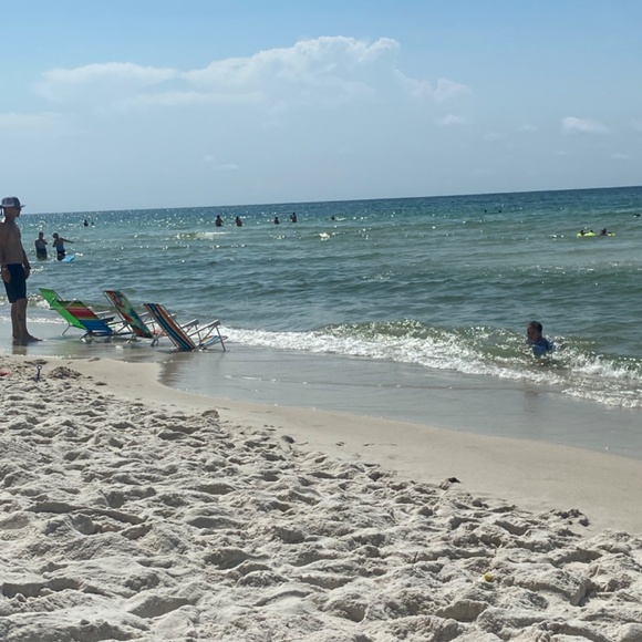 Meet your Posher, Beth - Picture 10 of 10